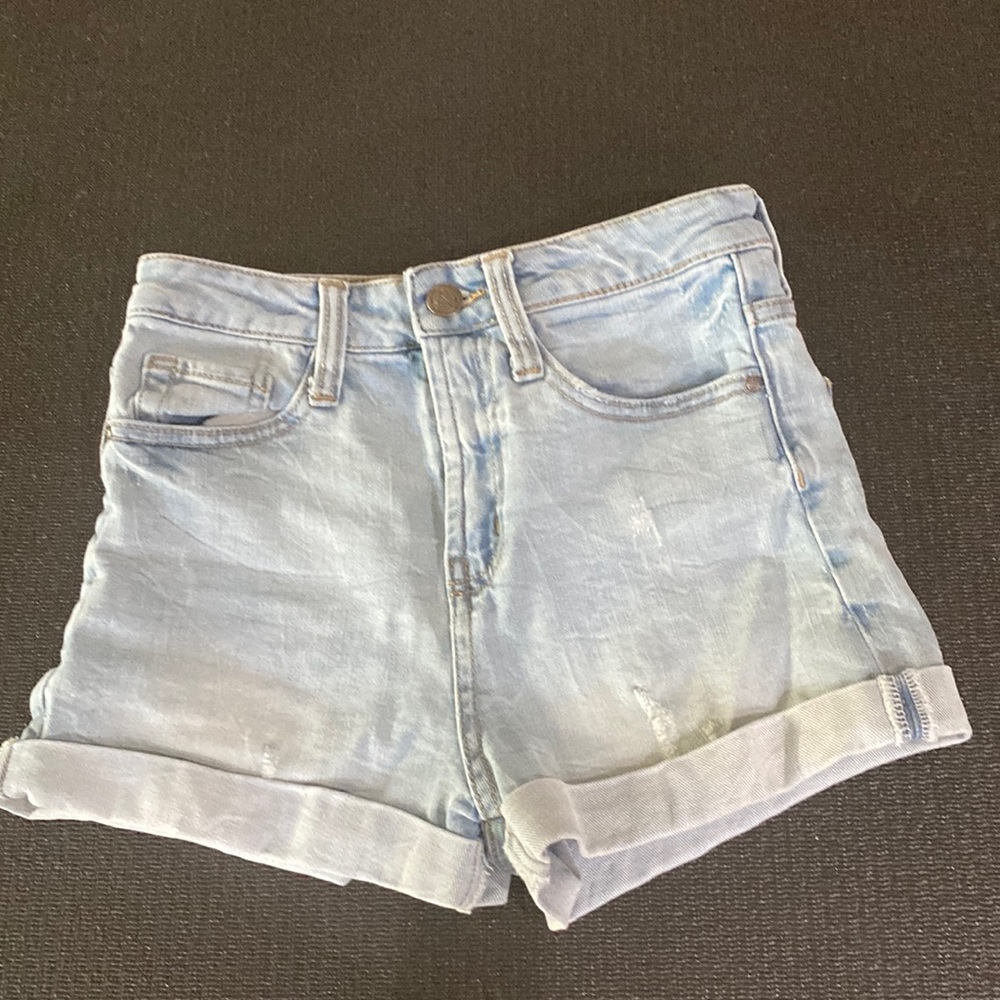 Treasure & Bond Shorts